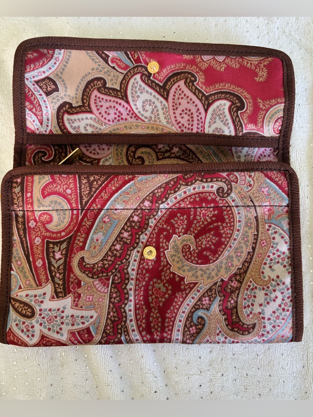 Etro Paisley Fold-Over Clutch in Red/Brown/Beige Paisley NWT! - Picture 5 of 6